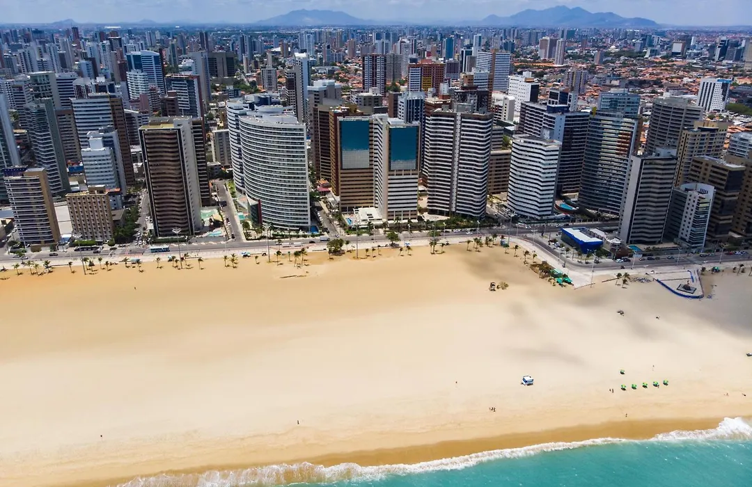Plaza Praia Suítes-1